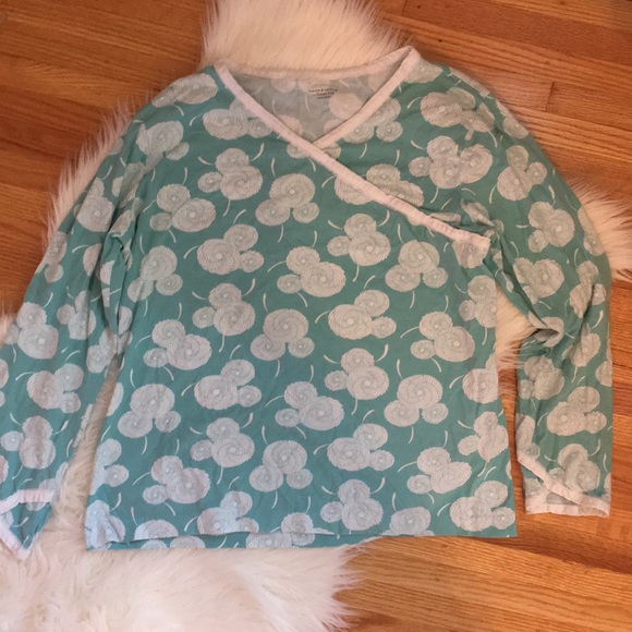 Garnet hill PJ top - Picture 1 of 3